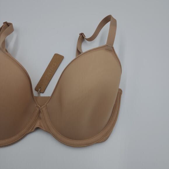 SKIMS Weightless Demi Bra in Clay Size 32DD - Picture 3 of 6